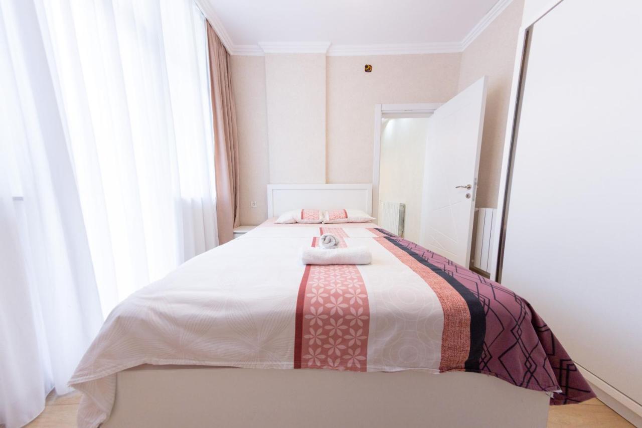 5 Apartment In One Boulding - Near Stadium 巴统 外观 照片